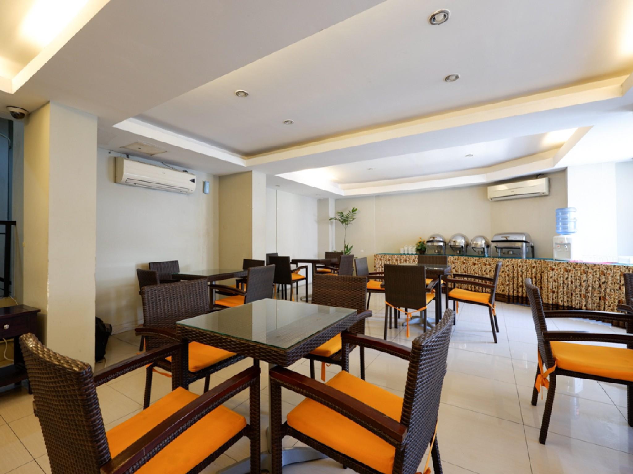 Reddoorz Plus @ Singosari Raya Semarang Exterior foto